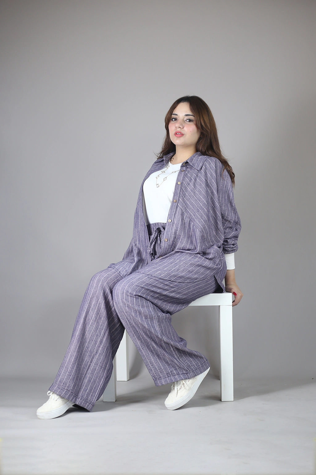 طقم لينن بنفسجي فاتح